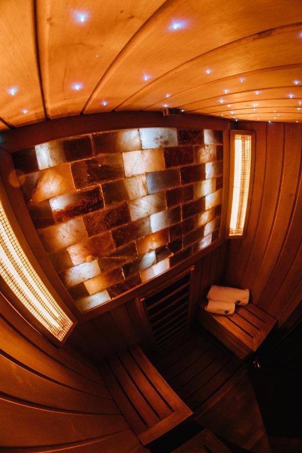 Hotel Glory Oradea Ngoại thất bức ảnh