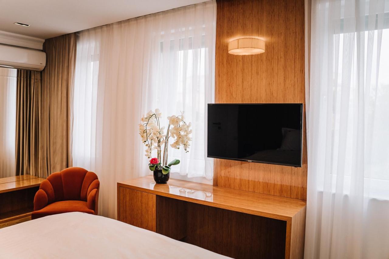 Hotel Glory Oradea Ngoại thất bức ảnh