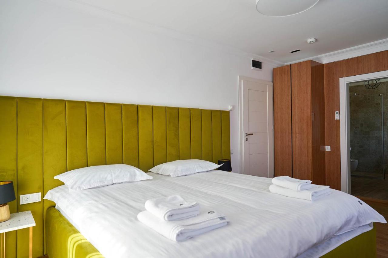 Hotel Glory Oradea Ngoại thất bức ảnh