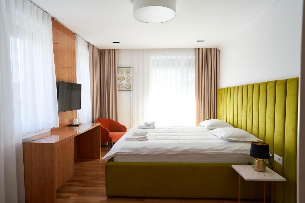 Hotel Glory Oradea Ngoại thất bức ảnh