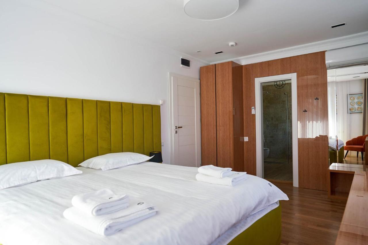 Hotel Glory Oradea Ngoại thất bức ảnh
