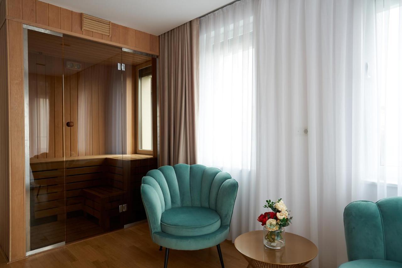 Hotel Glory Oradea Ngoại thất bức ảnh