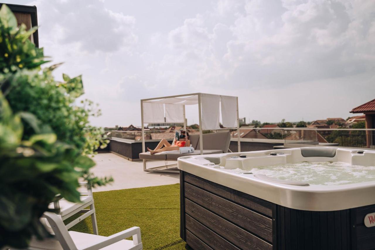 Hotel Glory Oradea Ngoại thất bức ảnh